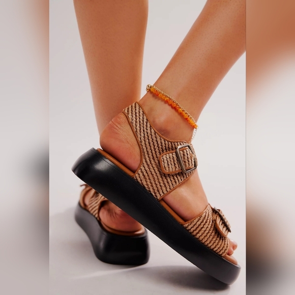 Free People Mandi Weave Sandals - NWT - Multiple Sizes - Picture 3 of 10